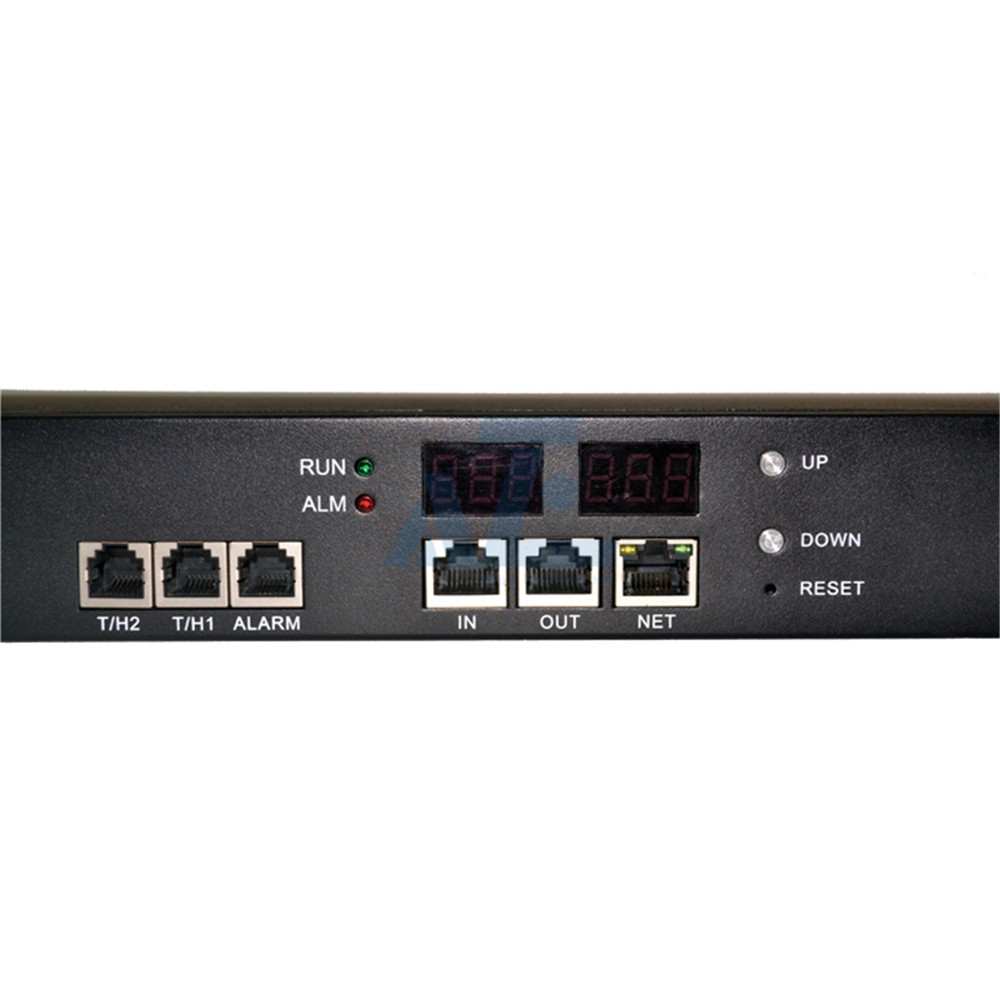 Metered by outlet with switching rack PDU,Three Phase,400V/32A, (8) C13 outlets AZE